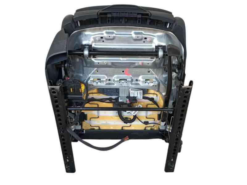 Recambio de asiento delantero derecho para mercedes-benz clase gla (x156) gla 220 d (156.903) referencia OEM IAM  A2465406414 