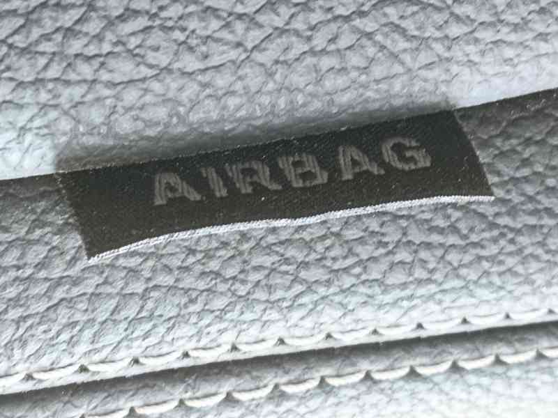 Recambio de asiento delantero izquierdo para mercedes-benz clase gla (x156) gla 220 d (156.903) referencia OEM IAM   