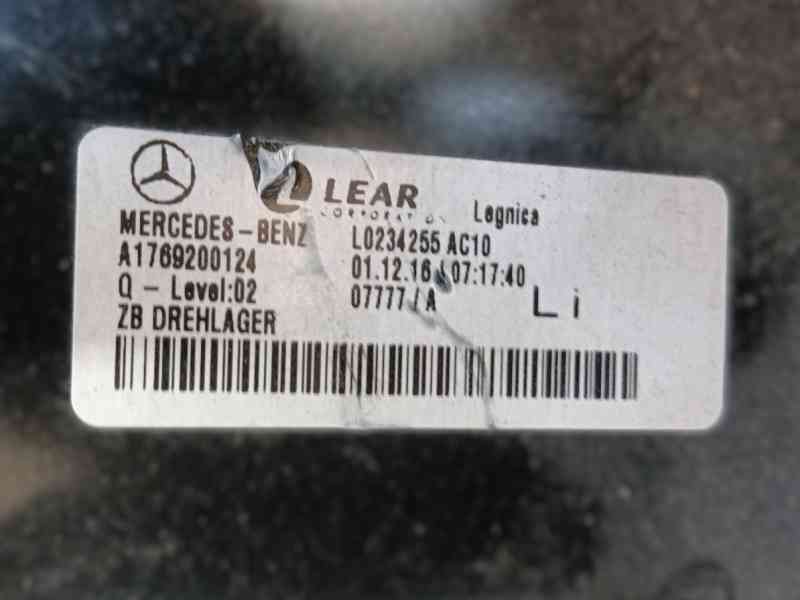 Recambio de asientos traseros para mercedes-benz clase gla (x156) gla 220 d (156.903) referencia OEM IAM   