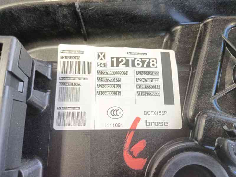 Recambio de elevalunas delantero derecho para mercedes-benz clase gla (x156) gla 220 d (156.903) referencia OEM IAM 1767206600  