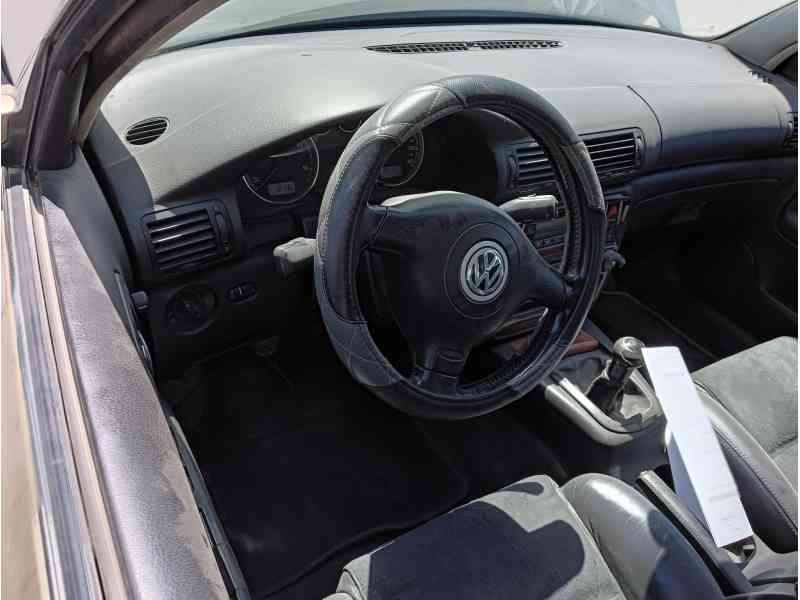 volkswagen passat b5.5 (3b3) del año 2002