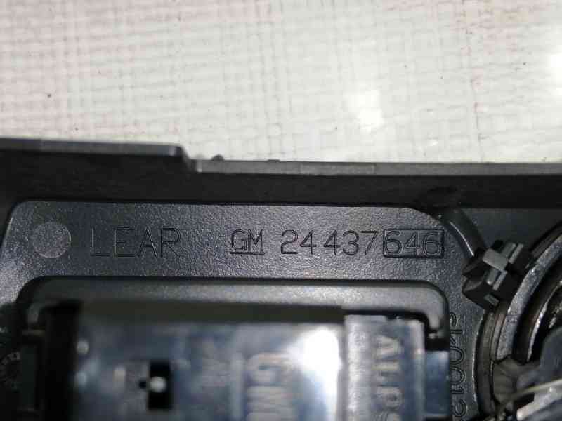 Recambio de mando elevalunas trasero izquierdo para opel vectra c berlina 1.9 cdti referencia OEM IAM 09185959  