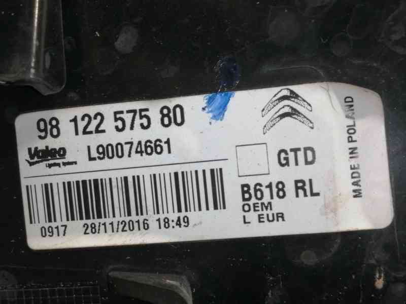 Recambio de piloto trasero izquierdo para citroën c3 shine referencia OEM IAM 9812257580  
