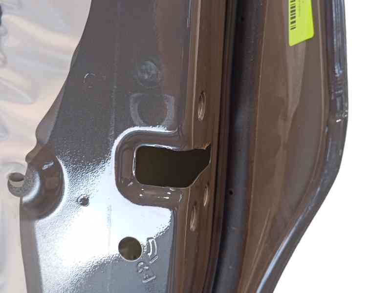 Recambio de puerta trasera derecha para kia stonic (yb) 1.0 t-gdi eco-dynamics+ referencia OEM IAM 77004H8401  