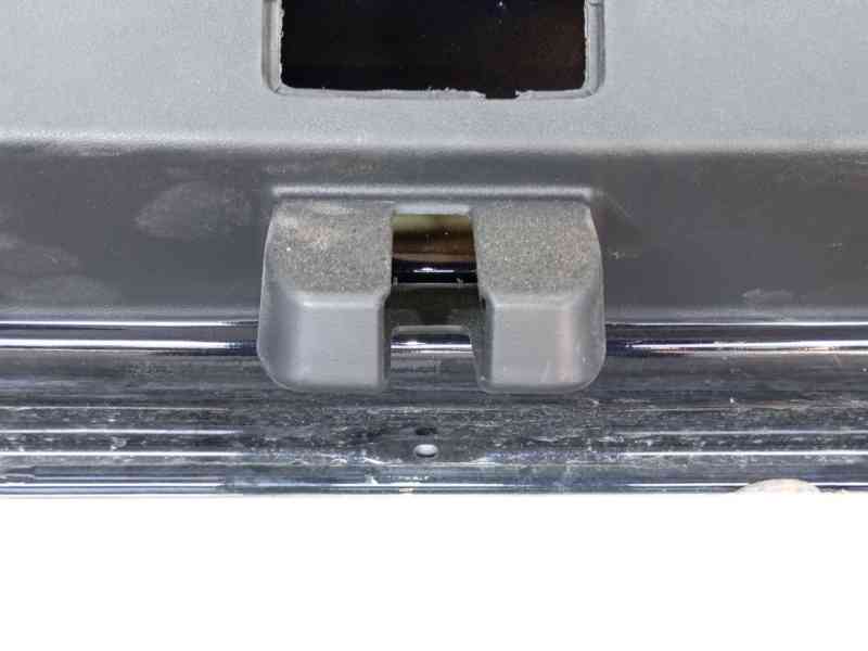Recambio de porton trasero para mg zs hybrid+ 1.5 referencia OEM IAM   