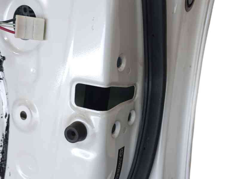 Recambio de puerta delantera derecha para lexus ct (zwa10_) 200h (zwa10_) referencia OEM IAM 6700176030  