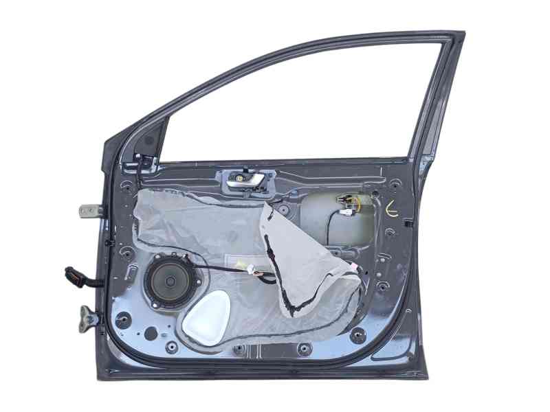 Recambio de puerta delantera derecha para kia stonic (yb) 1.0 t-gdi eco-dynamics+ referencia OEM IAM 76004H8401  