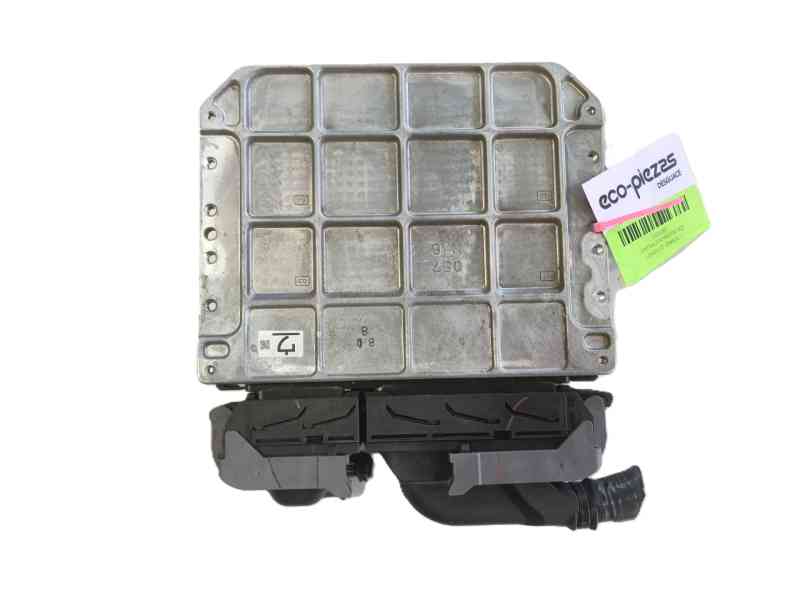 Recambio de centralita motor uce para lexus ct (zwa10_) 200h (zwa10_) referencia OEM IAM   