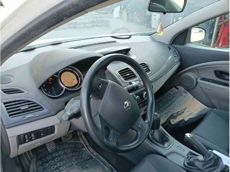 renault megane iii hatchback (bz0/1_, b3_) del año 2010