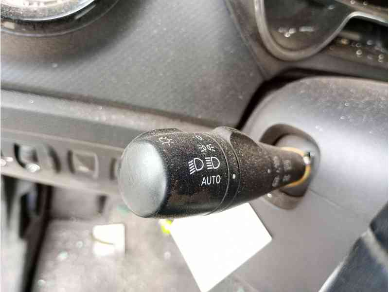 Recambio de mando luces para renault captur i (j5_, h5_) 1.5 dci 90 referencia OEM IAM   