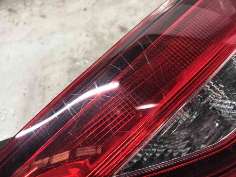 Recambio de piloto trasero derecho interior para seat leon (5f1) reference referencia OEM IAM 5F0945094J 90042873 5F0945094J