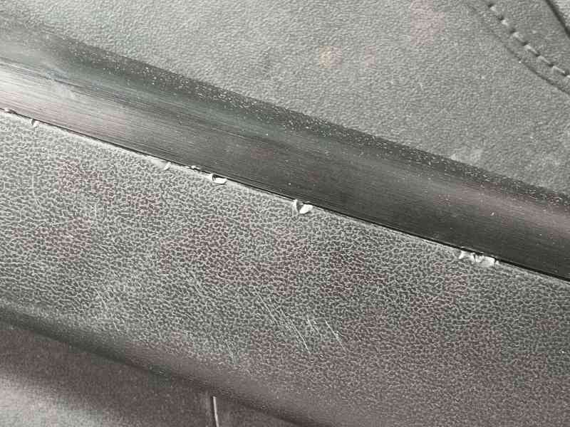Recambio de guarnecido puerta trasera derecha para mg zs hybrid+ 1.5 referencia OEM IAM   