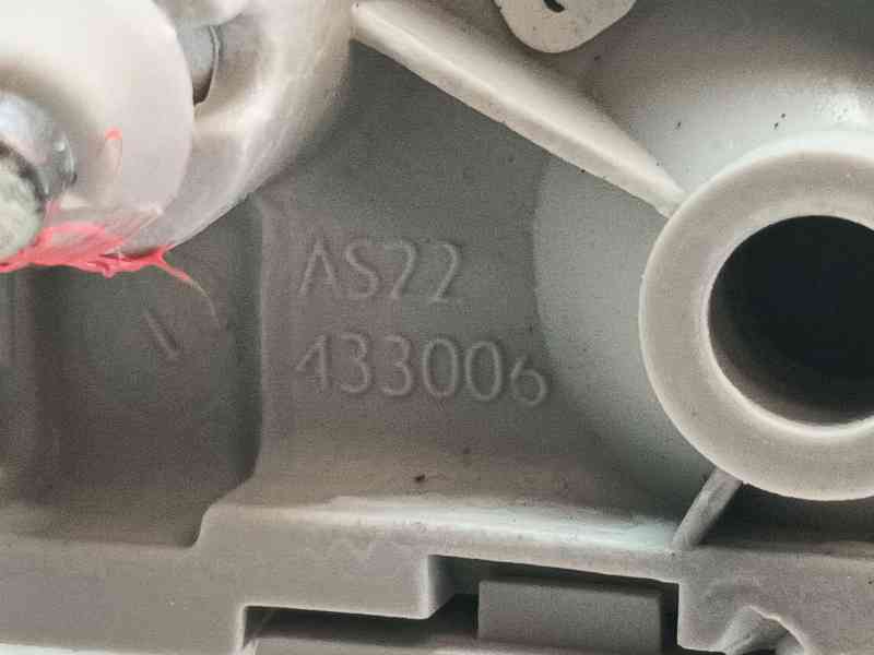 Recambio de parasol derecho para mg zs hybrid+ 1.5 referencia OEM IAM   