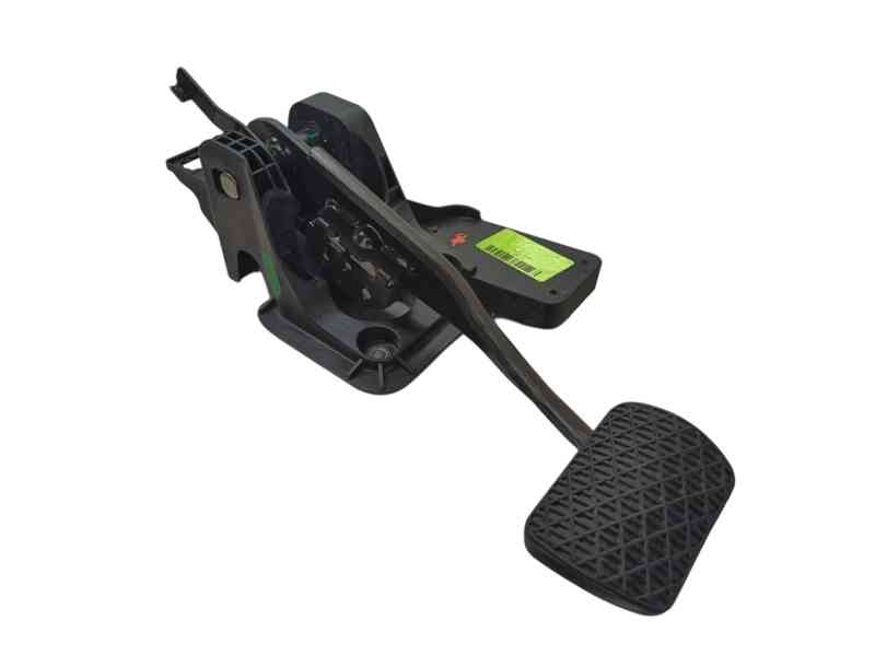 Recambio de pedal freno para mg zs hybrid+ 1.5 referencia OEM IAM   