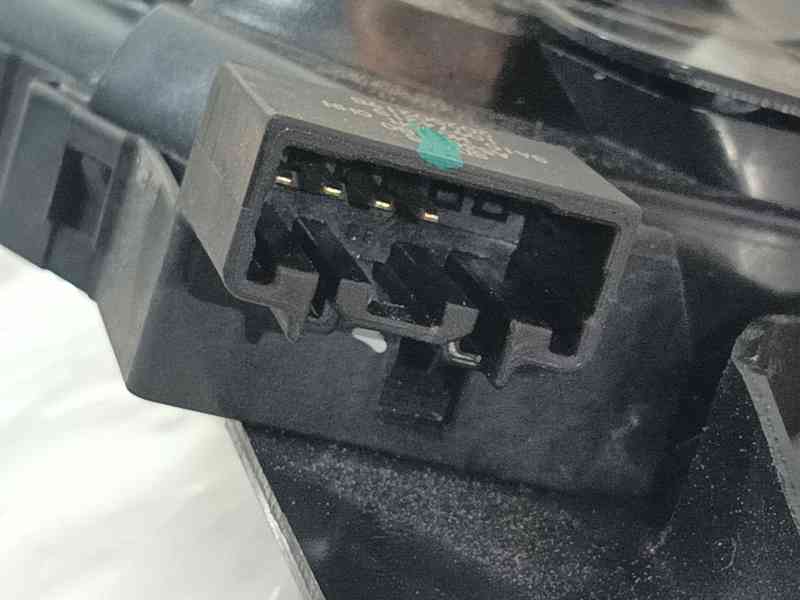 Recambio de cerradura maletero / porton para mg zs hybrid+ 1.5 referencia OEM IAM   