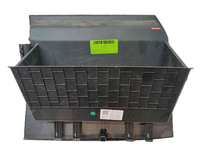 Recambio de guantera para mg zs hybrid+ 1.5 referencia OEM IAM   