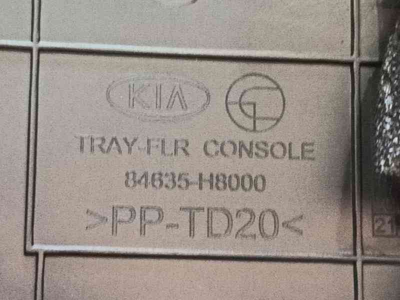 Recambio de apoyabrazos central para kia stonic (yb) 1.0 t-gdi eco-dynamics+ referencia OEM IAM   