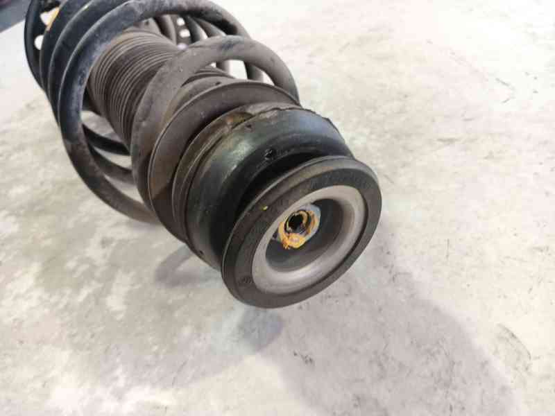 Recambio de amortiguador delantero izquierdo para skoda fabia iii (nj3) 1.2 tsi referencia OEM IAM   