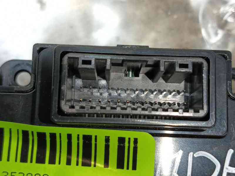 Recambio de mando multifuncion para kia stonic (yb) 1.0 t-gdi eco-dynamics+ referencia OEM IAM 93300H8AF0WK  