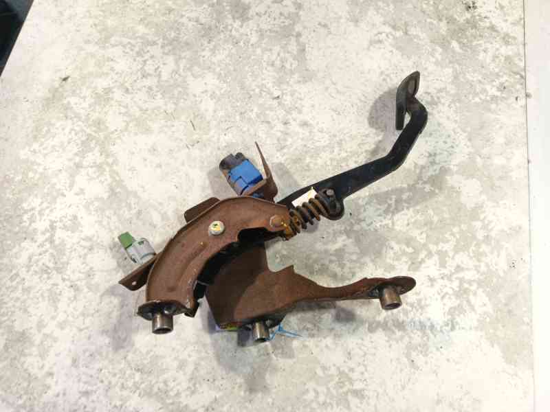 Recambio de pedal embrague para renault captur i (j5_, h5_) 1.5 dci 90 referencia OEM IAM   