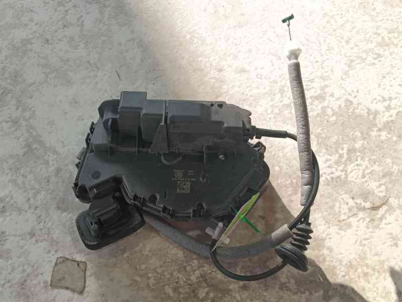 Recambio de cerradura puerta trasera izquierda para skoda fabia iii (nj3) 1.2 tsi referencia OEM IAM   