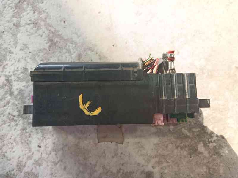 Recambio de caja reles / fusibles para skoda fabia iii (nj3) 1.2 tsi referencia OEM IAM   