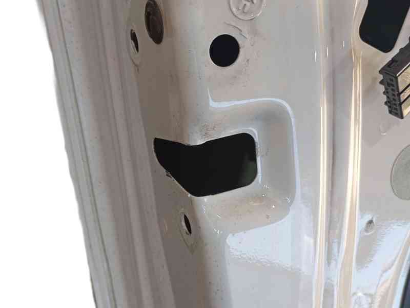 Recambio de puerta trasera izquierda para skoda fabia iii (nj3) 1.2 tsi referencia OEM IAM   