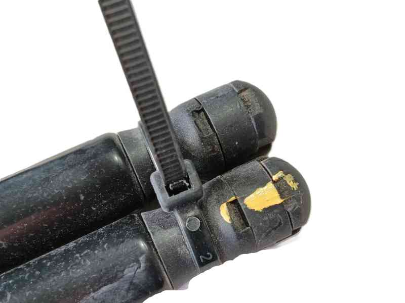 Recambio de amortiguadores maletero / porton para skoda fabia iii (nj3) 1.2 tsi referencia OEM IAM   