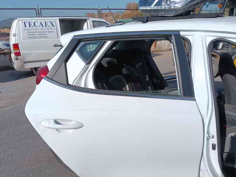 Recambio de elevalunas trasero derecho para kia cee´d (jd) 1.4 cvvt referencia OEM IAM   