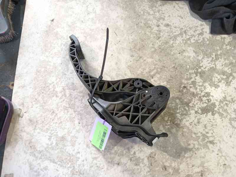 Recambio de pedal embrague para skoda fabia iii (nj3) 1.2 tsi referencia OEM IAM   