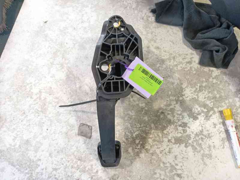 Recambio de pedal embrague para skoda fabia iii (nj3) 1.2 tsi referencia OEM IAM   