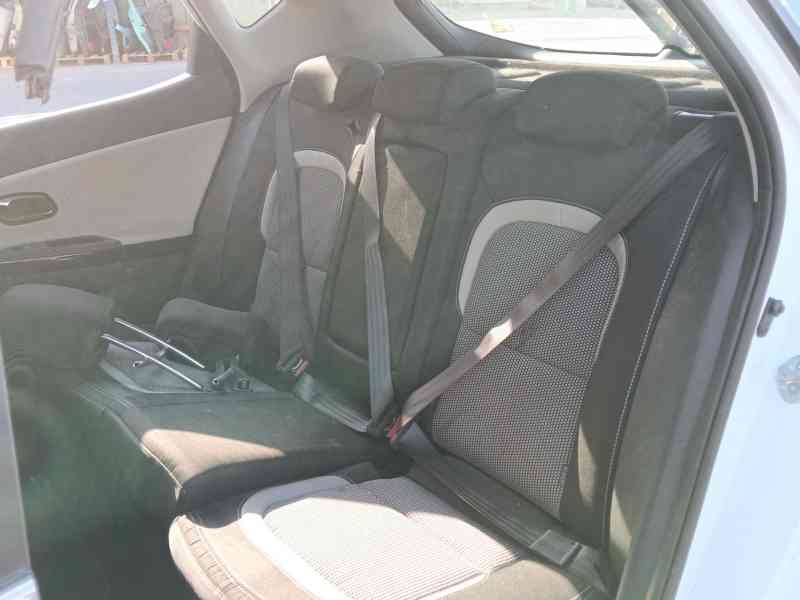 Recambio de cinturon seguridad trasero izquierdo para kia cee´d (jd) 1.4 cvvt referencia OEM IAM   