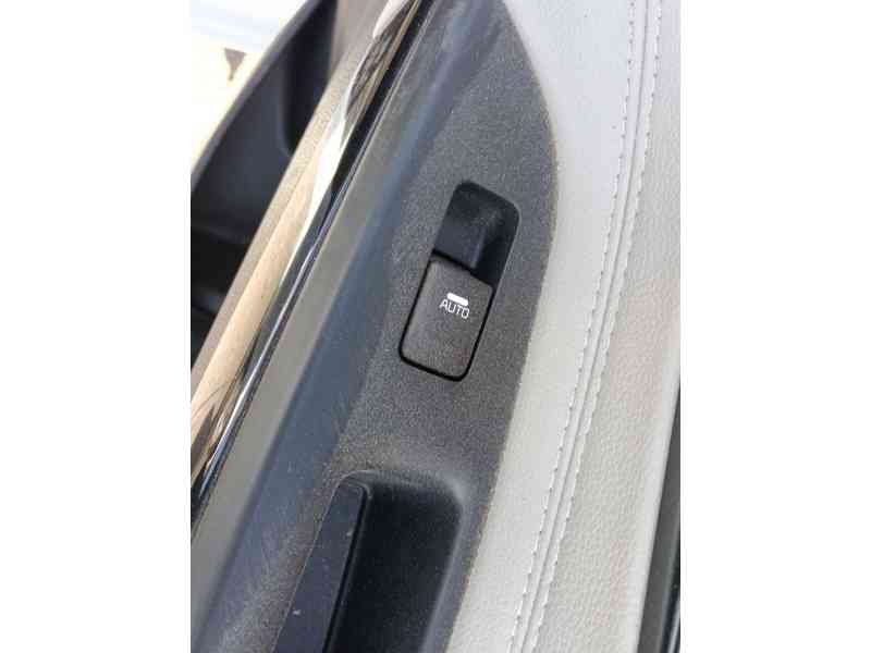 Recambio de mando elevalunas trasero derecho para kia cee´d (jd) 1.4 cvvt referencia OEM IAM   