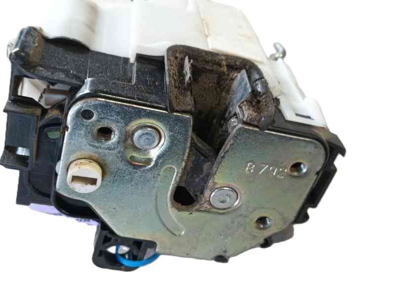 Recambio de cerradura puerta trasera derecha para fiat panda / panda classic (169_) 1.3 d multijet (169.axc1a) referencia OEM IA