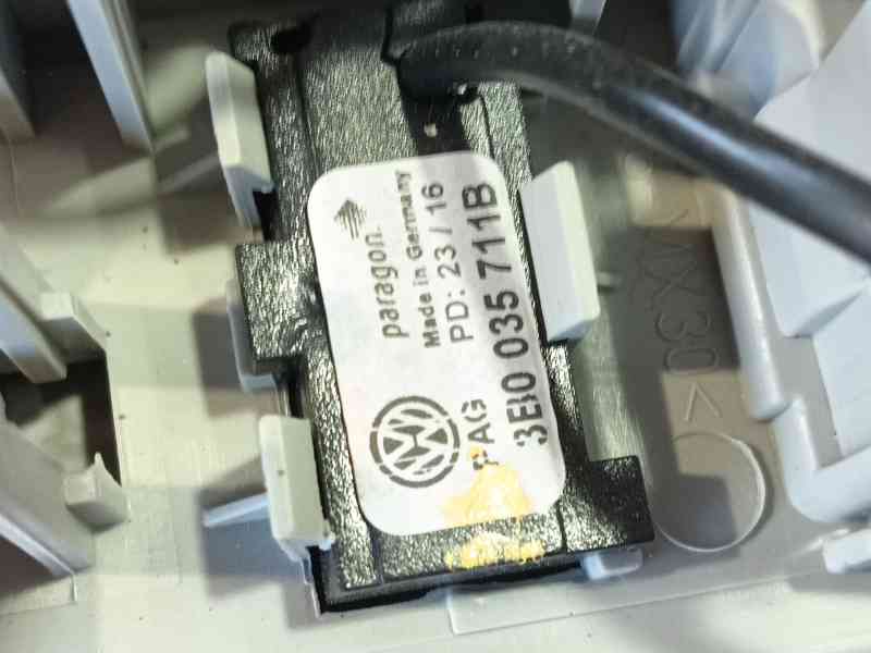 Recambio de luz interior para skoda fabia iii (nj3) 1.2 tsi referencia OEM IAM   