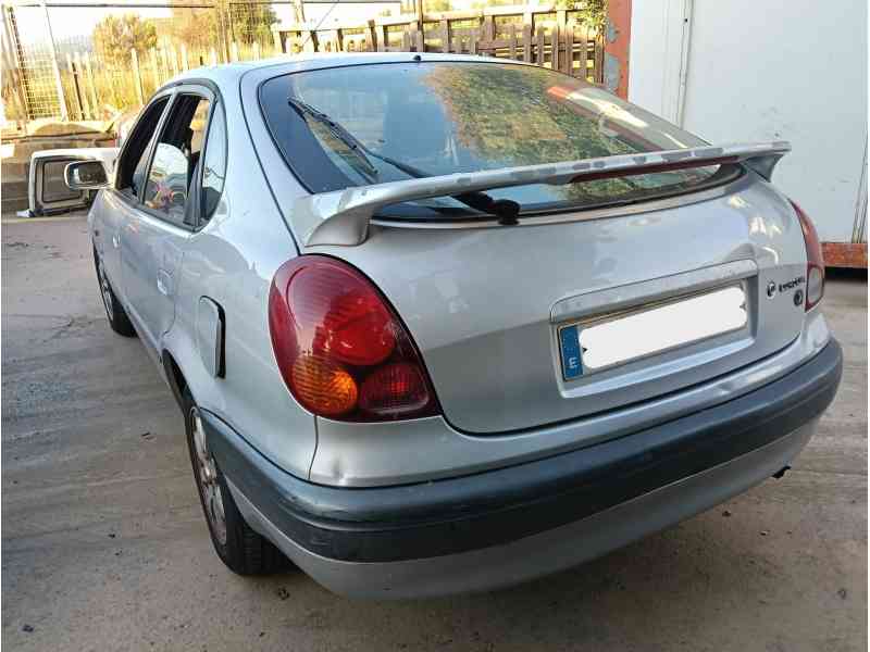 toyota corolla liftback (_e11_) del año 1999
