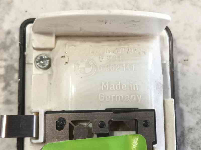 Recambio de luz interior delantera central para bmw x3 (e83) 2.0 d referencia OEM IAM   