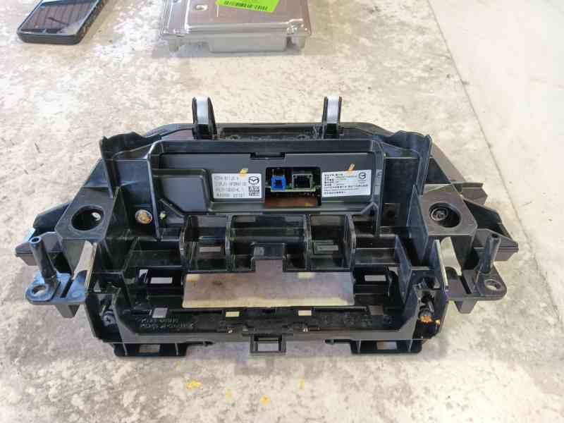 Recambio de pantalla multifuncion para mazda cx-5 (kf) 2.0 referencia OEM IAM   