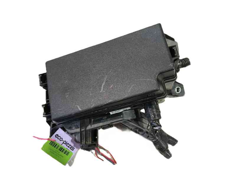 Recambio de caja fusibles delantera para toyota c-hr (_x1_) 1.8 hybrid (zyx10_, zyx11_) referencia OEM IAM   