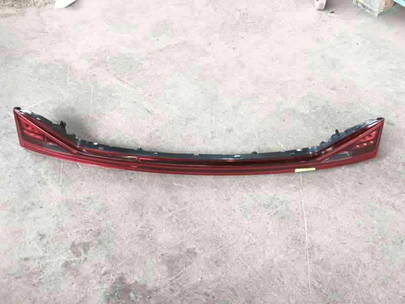 Recambio de piloto trasero central para cupra formentor (km7, kmp) 1.4 e-hybrid referencia OEM IAM   