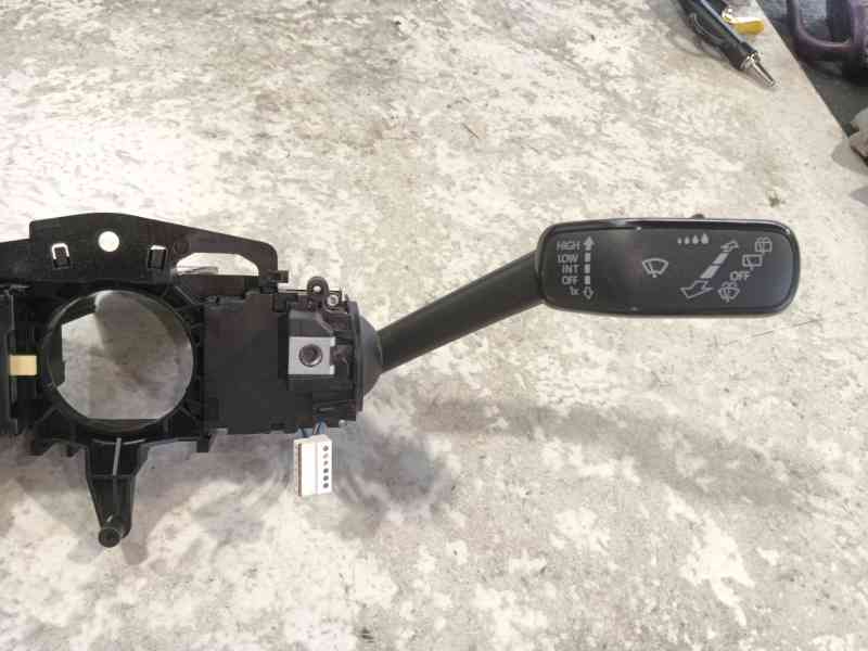 Recambio de mando multifuncion para cupra formentor (km7, kmp) 1.4 e-hybrid referencia OEM IAM   