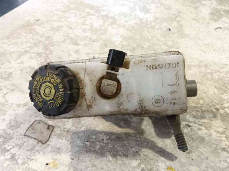 Recambio de bomba freno para renault captur i (j5_, h5_) 1.5 dci 90 referencia OEM IAM 460119686R  