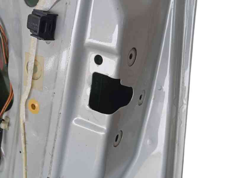 Recambio de puerta delantera derecha para fiat grande punto (199_) 1.3 d multijet referencia OEM IAM 0000051846214  