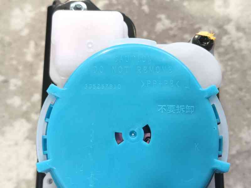 Recambio de cinturon seguridad delantero derecho para mazda cx-5 (kf) 2.0 referencia OEM IAM TK5257L30C75  