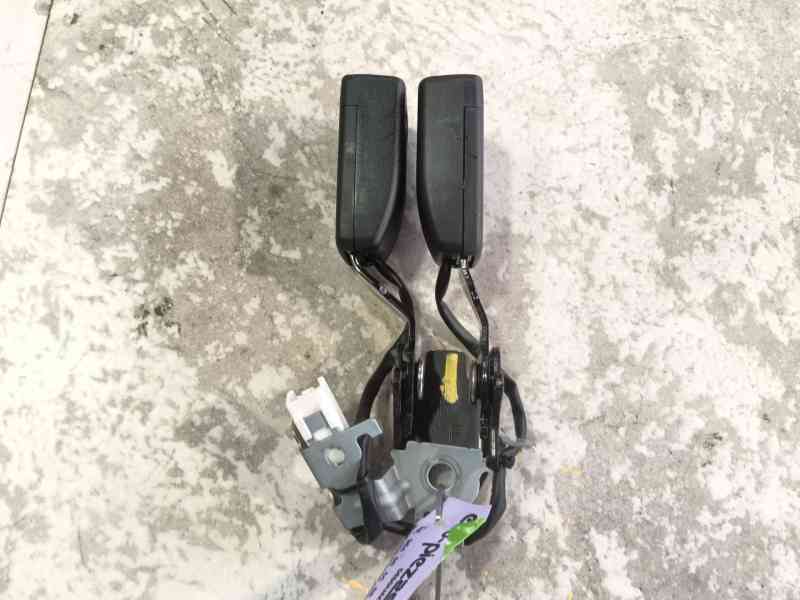 Recambio de enganche cinturon trasero derecho para mazda cx-5 (kf) 2.0 referencia OEM IAM   