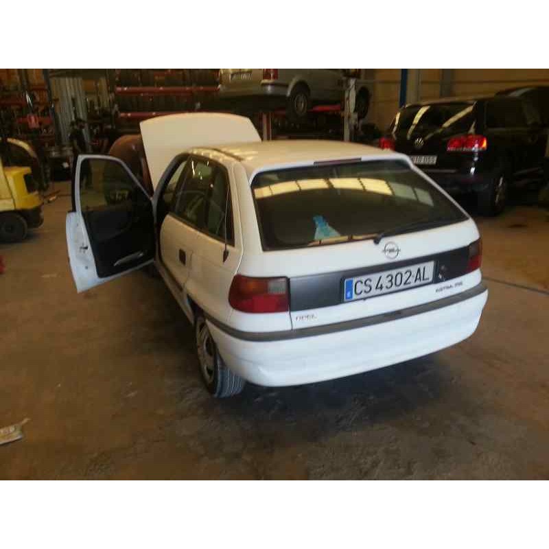 OPEL ASTRA F BERLINA