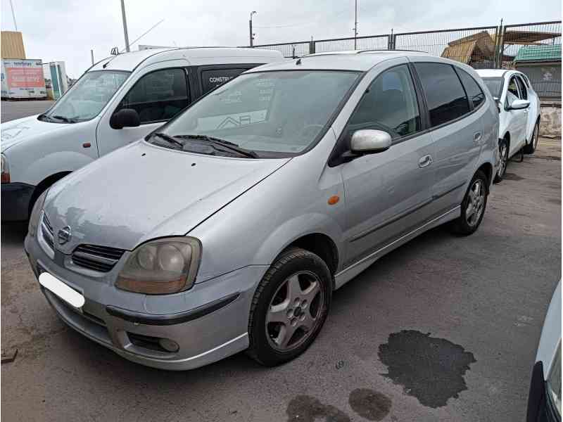 nissan almera tino (v10) del año 2003