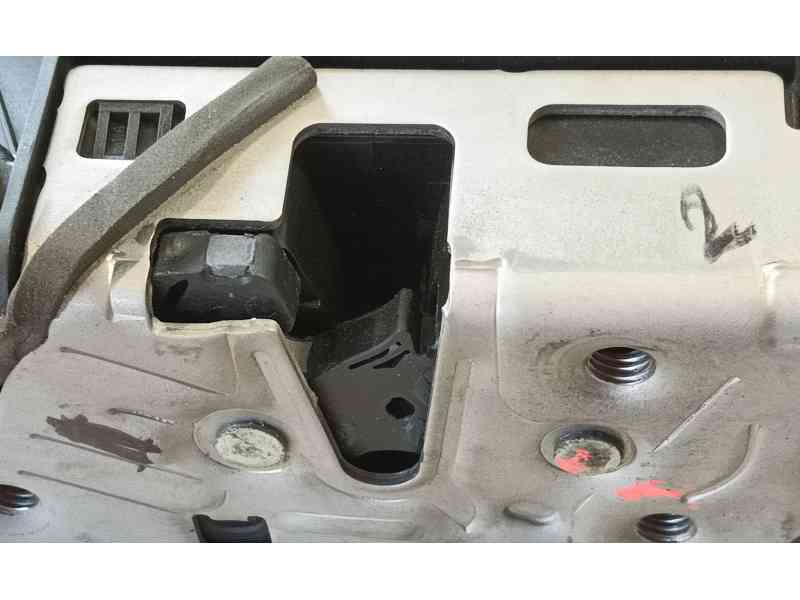 Recambio de cerradura puerta trasera izquierda para cupra formentor (km7, kmp) 1.4 e-hybrid referencia OEM IAM 5TA839015Q  