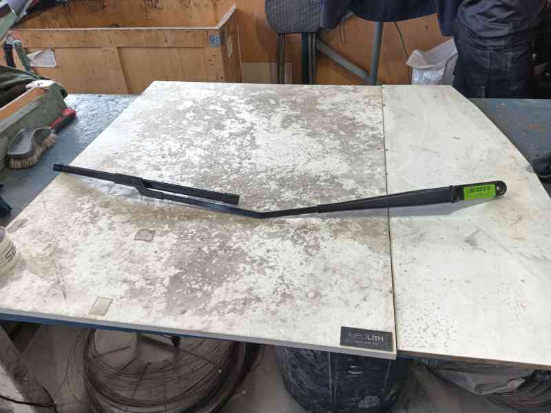Recambio de brazo limpia delantero derecho para cupra formentor (km7, kmp) 1.4 e-hybrid referencia OEM IAM   