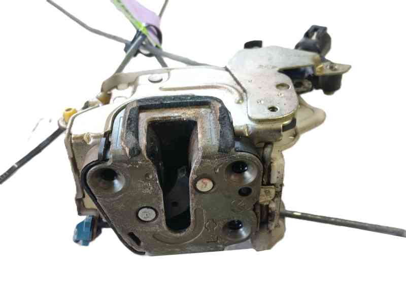 Recambio de cerradura puerta delantera izquierda para nissan terrano ii (r20) 2.7 td 4wd referencia OEM IAM   